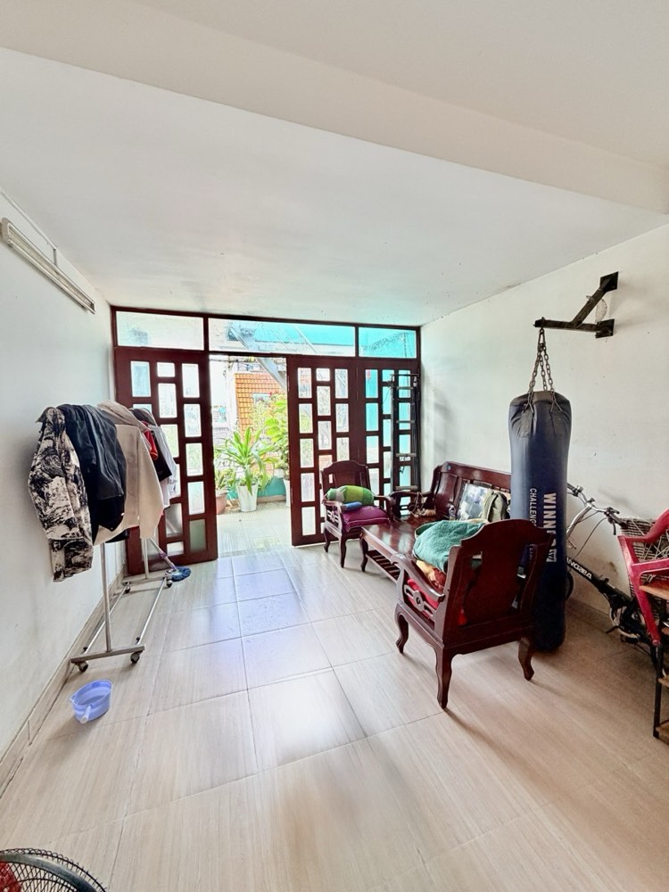 Bán nhà hẻm 27 Nguyễn Ngọc Lộc, Quận 10 - ảnh 8