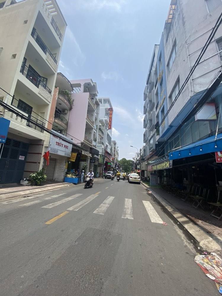 Bán nhà mặt tiền Hồ Bá Kiện, Quận 10 - ảnh 2