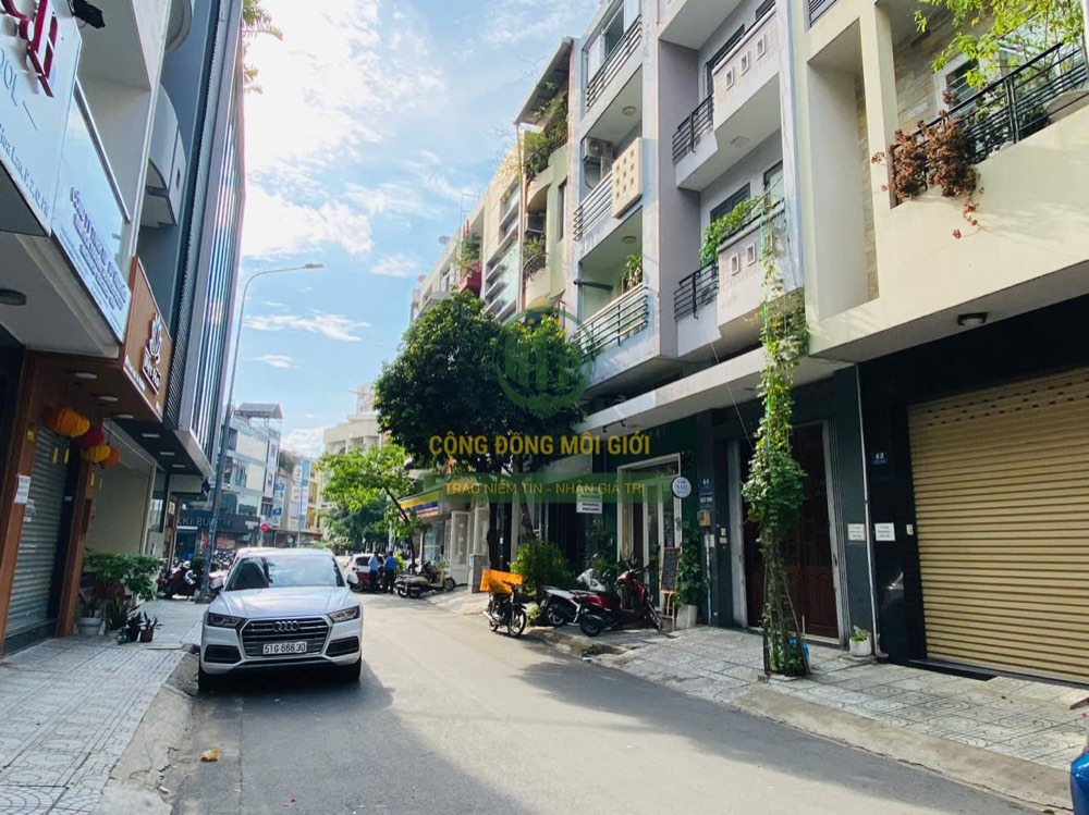 Bán nhà mặt tiền Hoa Lan, Phú Nhuận - ảnh 2
