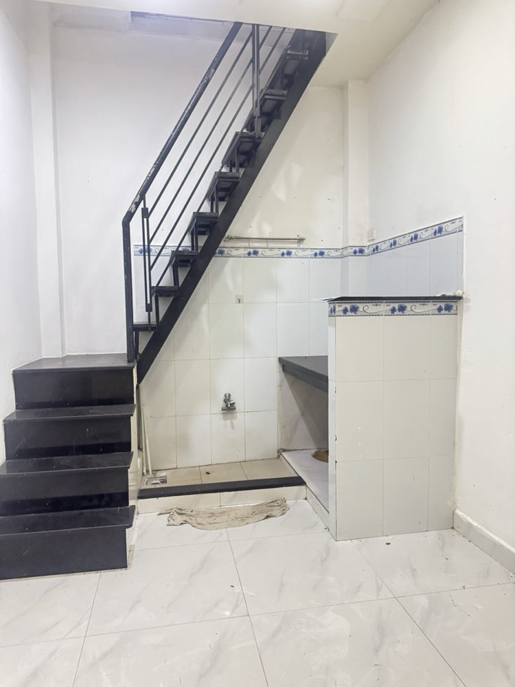 Bán nhà hẻm 68 Trần Quang Khải, Quận 1 - ảnh 4