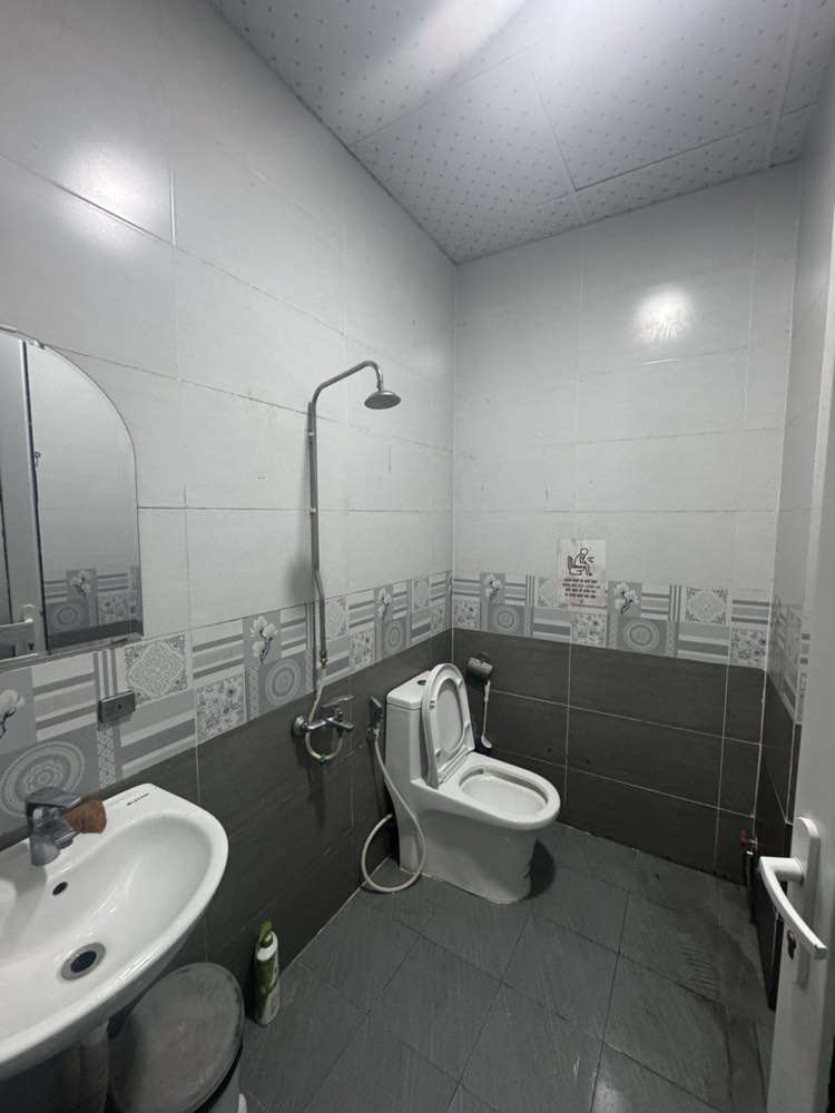 Bán nhà mặt tiền Nguyễn Tri Phương, Quận 10 - ảnh 3