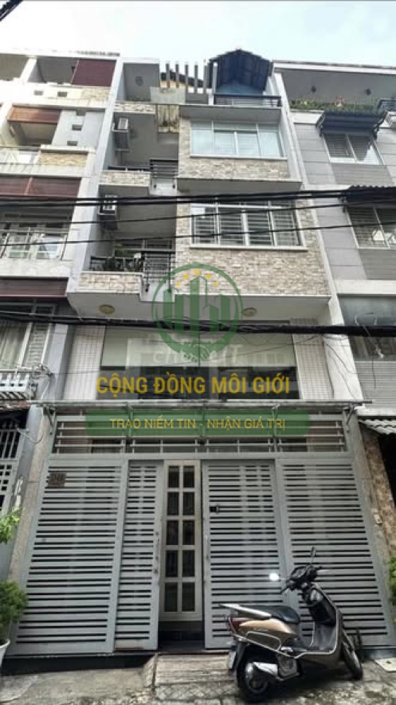 Bán nhà mặt tiền Nguyễn Trãi, Quận 1