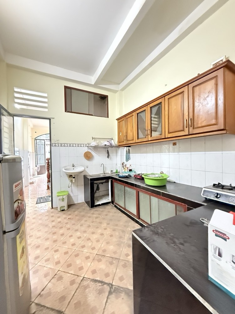 Bán nhà hẻm 664 Nguyễn Đình Chiểu, Quận 3 - ảnh 1