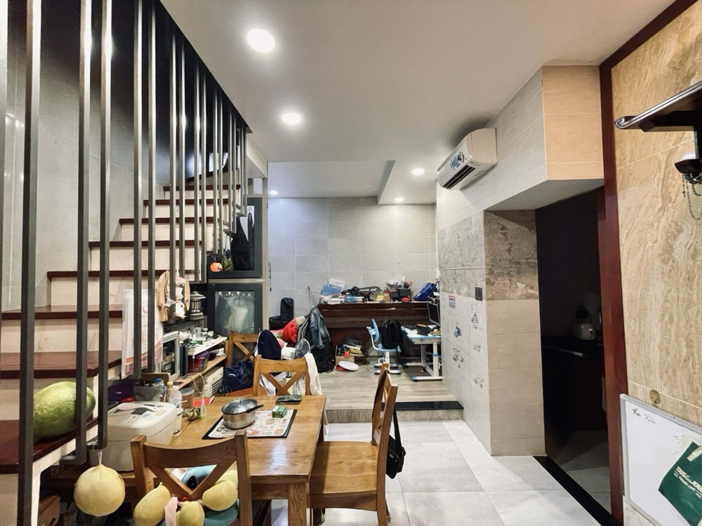 Bán nhà hẻm 131 Tô Hiến Thành, Quận 10 - ảnh 2