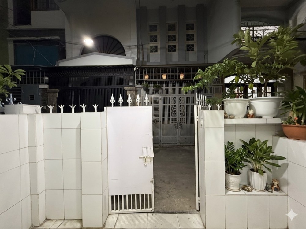 Bán nhà hẻm 606 Đường Ba Tháng Hai, Quận 10 - ảnh 3