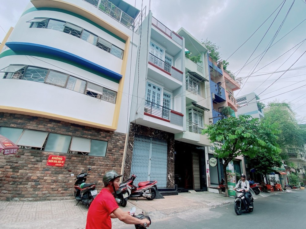 Bán nhà hẻm đường Thành Thái, Quận 10