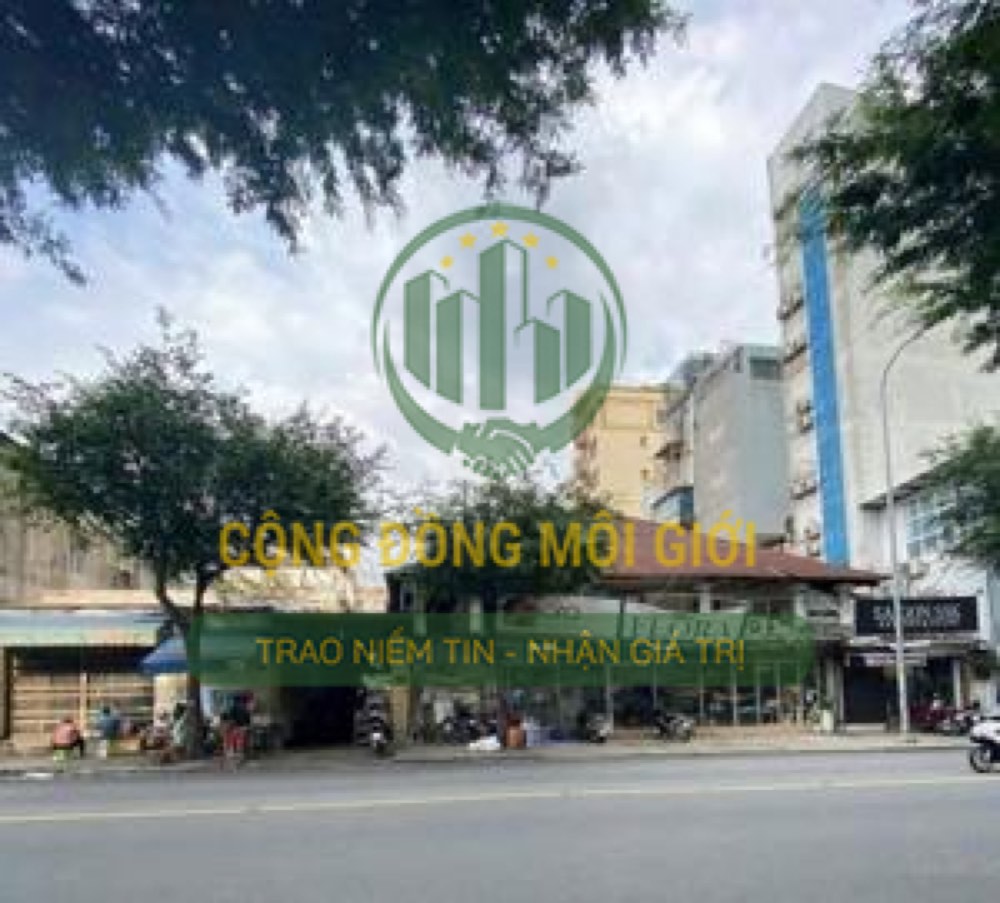 Bán nhà mặt tiền 76 Hai Bà Trưng, Quận 1