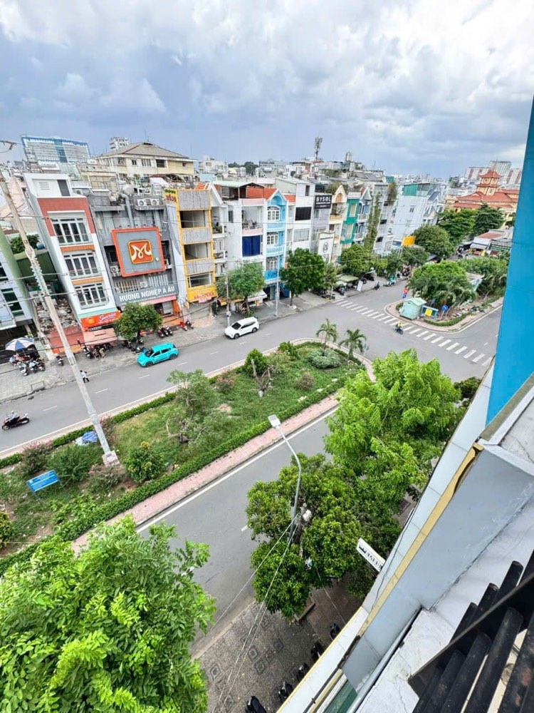 Bán nhà mặt tiền Phan Xích Long, Bình Thạnh - ảnh 2