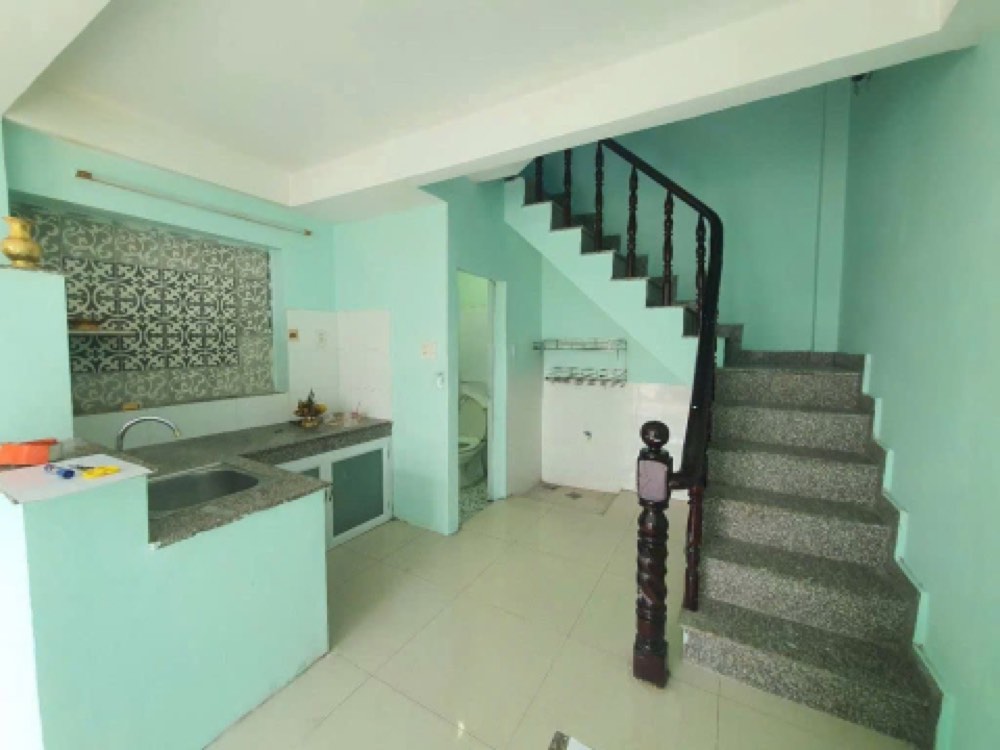 Bán nhà mặt tiền Võ Văn Kiệt, Quận 5