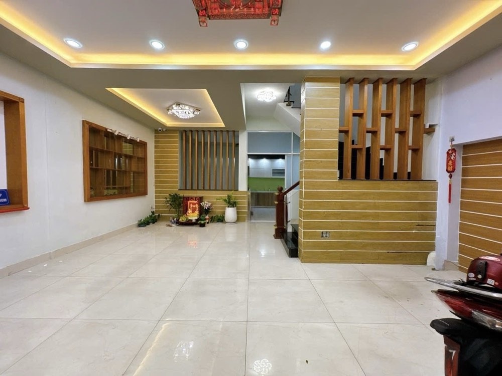 Bán tòa nhà văn phòng hẻm 1134 Cách mạng tháng tám, Tân Bình - ảnh 3