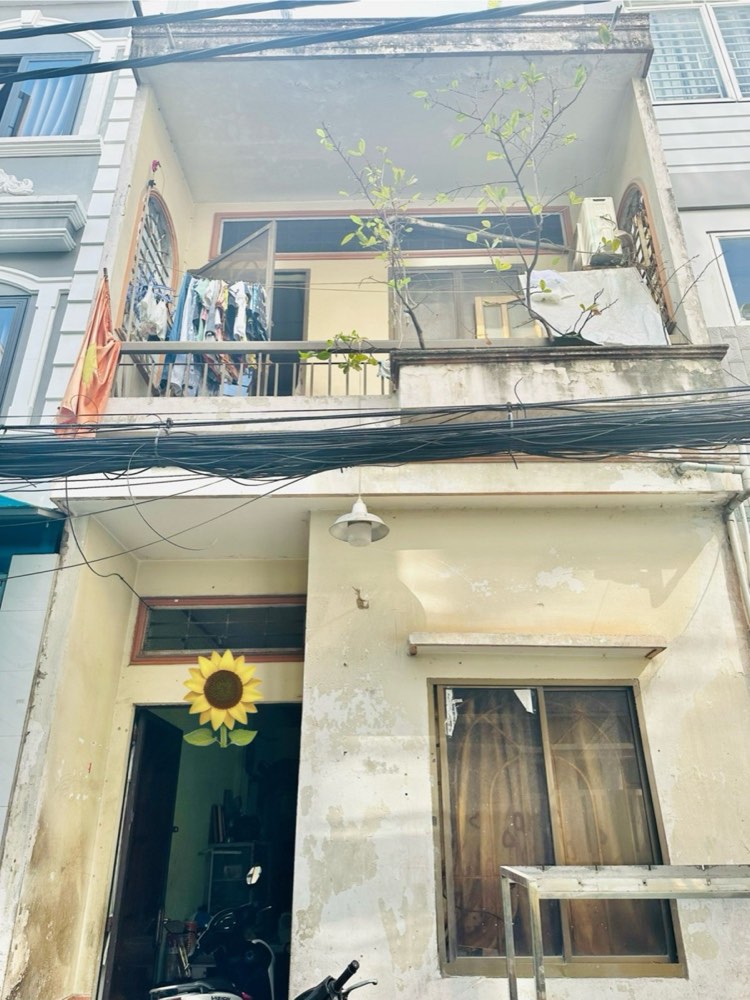 Bán nhà hẻm 15 Nguyễn Ngọc Lộc, Quận 10 - ảnh 2