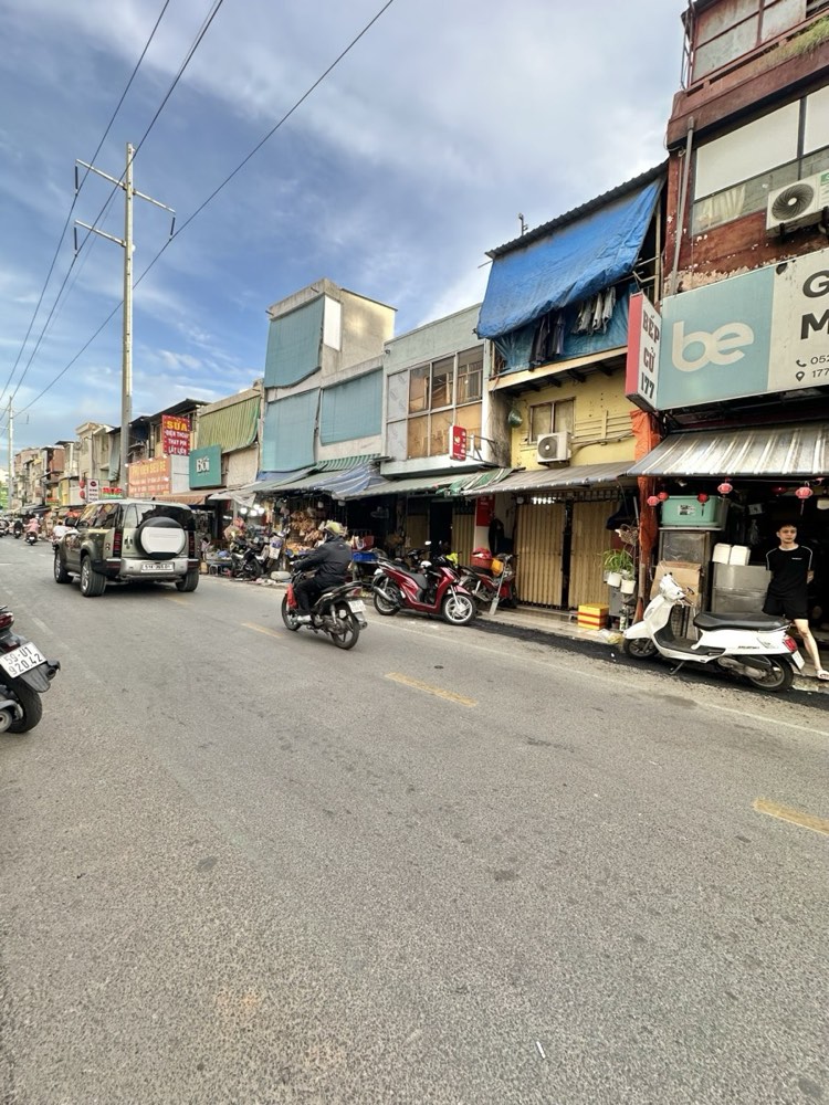 Bán nhà mặt tiền Nguyễn Thượng Hiền, Quận 3 - ảnh 2