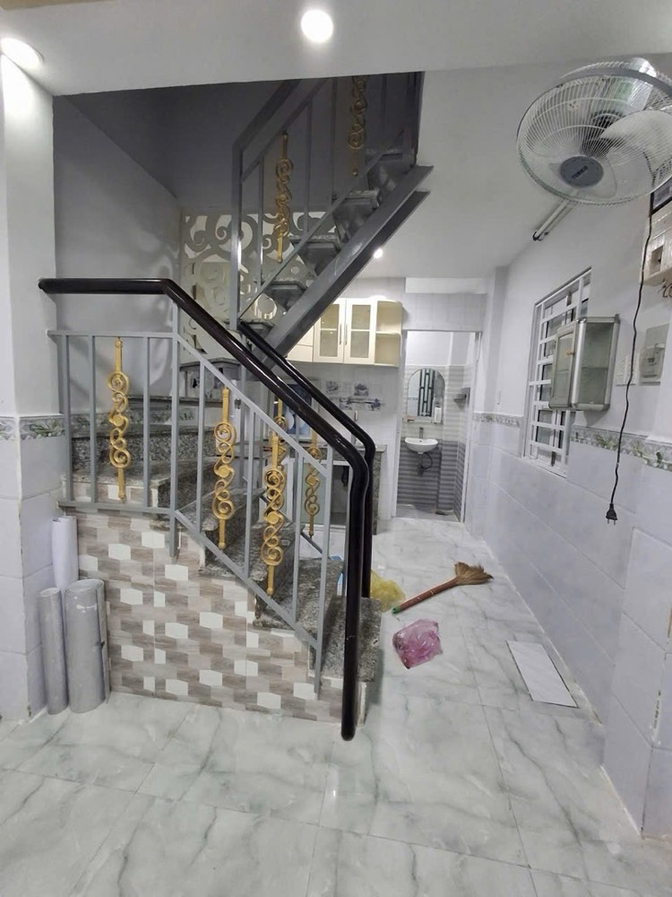 Bán nhà hẻm 172 Trần Phú, Quận 5 - ảnh 5