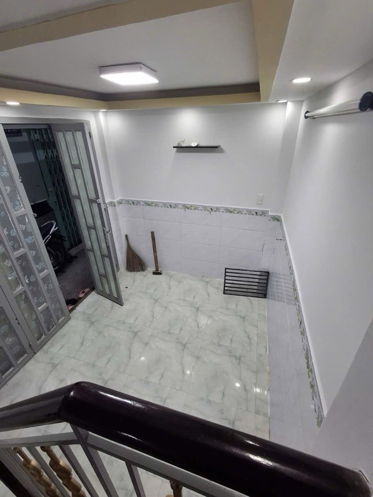 Bán nhà hẻm 172 Trần Phú, Quận 5 - ảnh 6