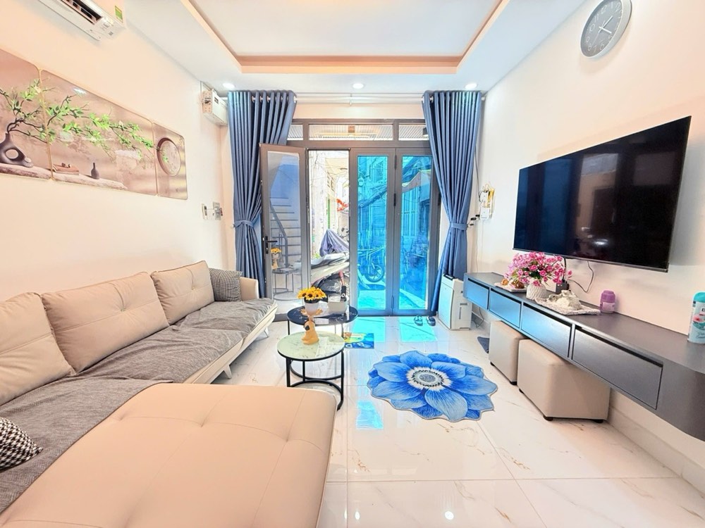 Bán nhà hẻm 4 Trần Khắc Chân, Quận 1