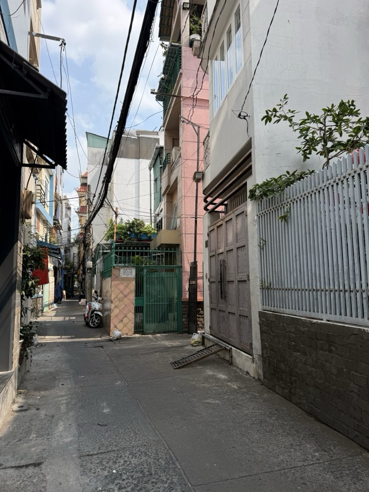 Bán nhà hẻm 212 Nguyễn Văn Nguyễn, Quận 1 - ảnh 6
