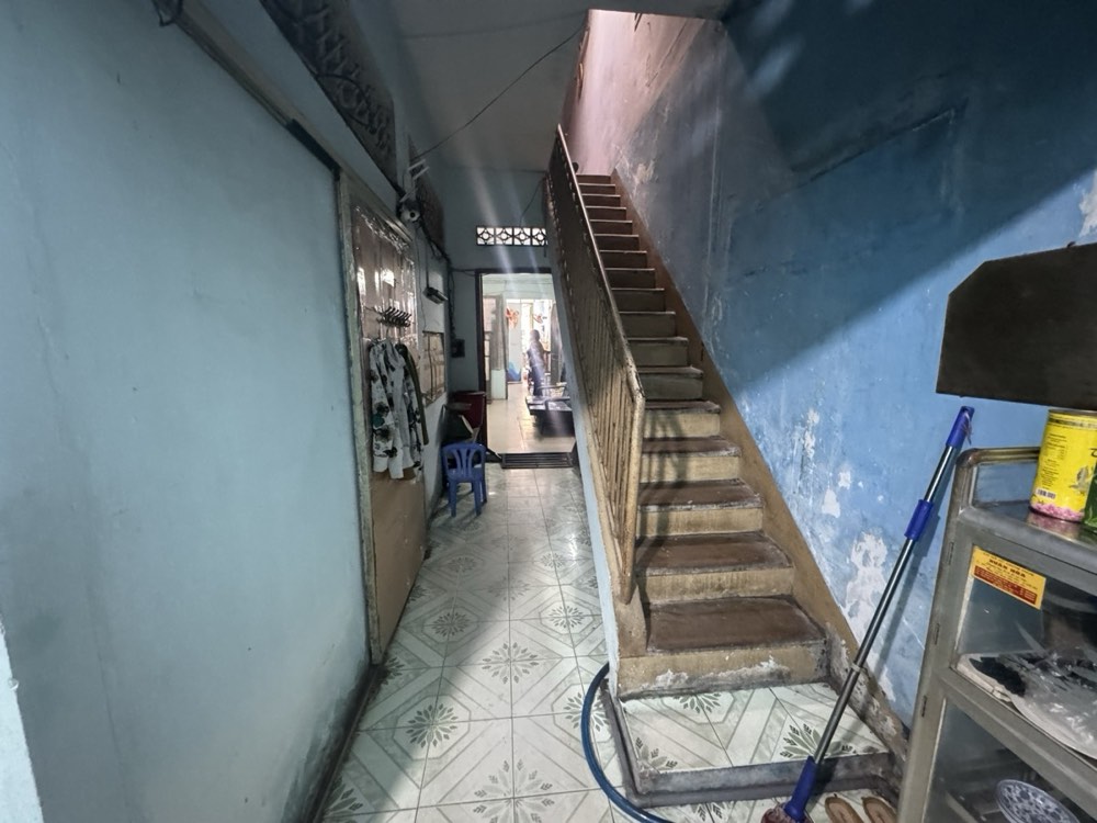 Bán nhà mặt tiền Nguyên Hồng, Bình Thạnh - ảnh 2