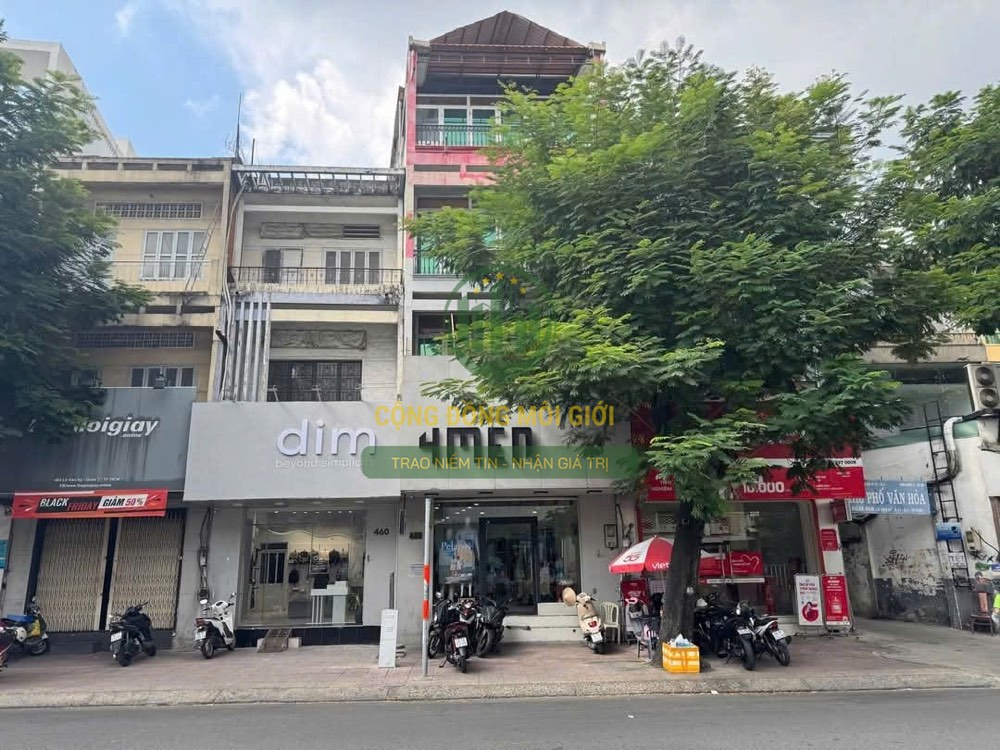 Bán nhà mặt tiền Lê Văn Sỹ, Quận 3
