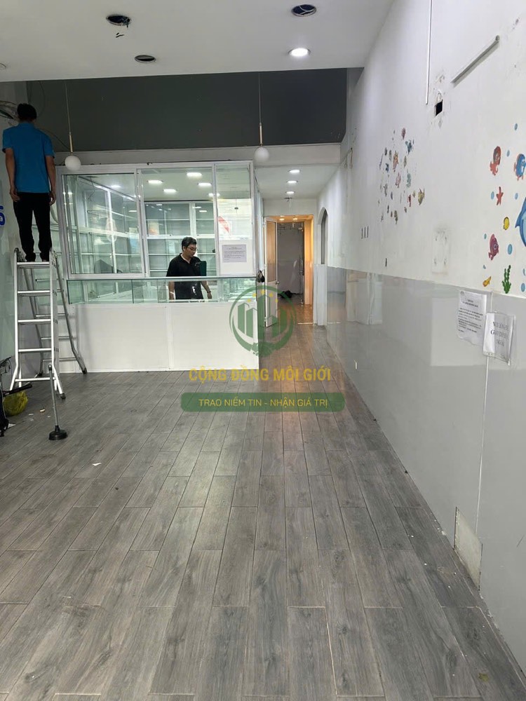 Bán nhà mặt tiền Tô Hiến Thành, Quận 10 - ảnh 3