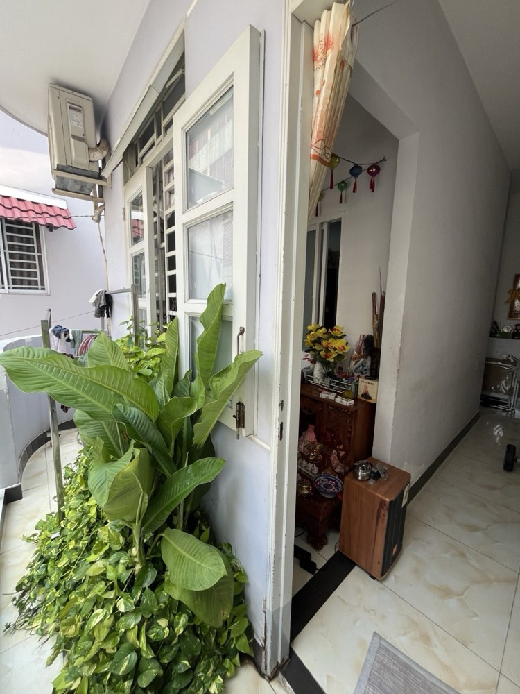 Bán nhà hẻm 521 Cách Mạng Tháng 8, Quận 10 - ảnh 1