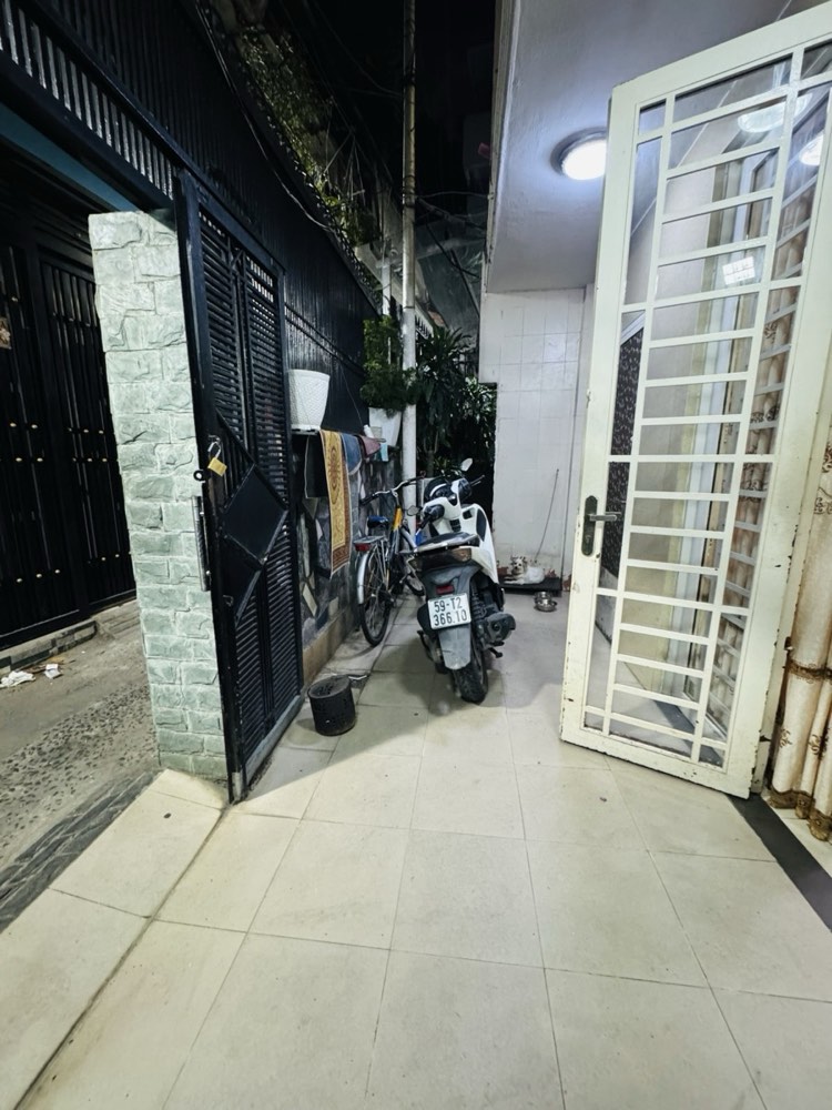 Bán nhà hẻm 69 Nguyễn Trãi, Quận 5 - ảnh 2