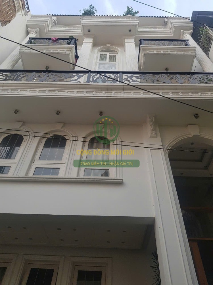 Bán nhà hẻm 25 Cửu Long, Tân Bình