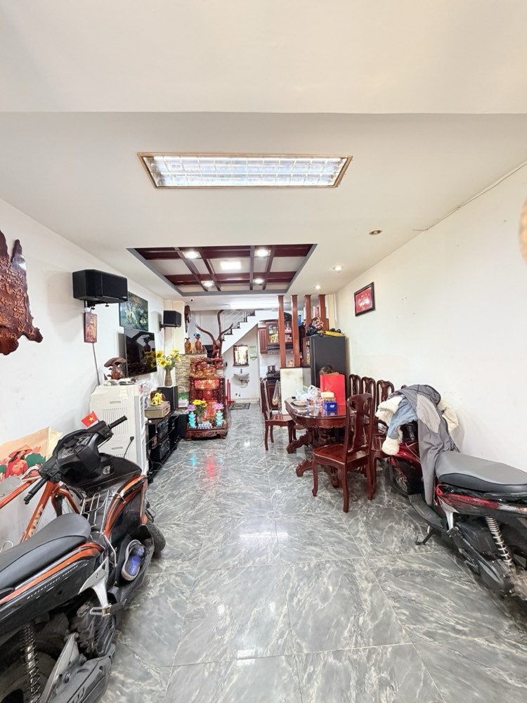 Bán nhà hẻm 27 Nguyễn Ngọc Lộc, Quận 10 - ảnh 2
