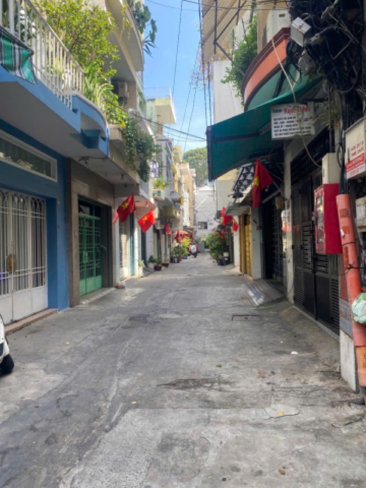 Bán nhà hẻm 188 Cao Đạt, Quận 5