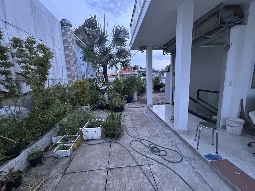 Bán biệt thự hẻm 152 Thành Thái, Quận 10 - ảnh 2
