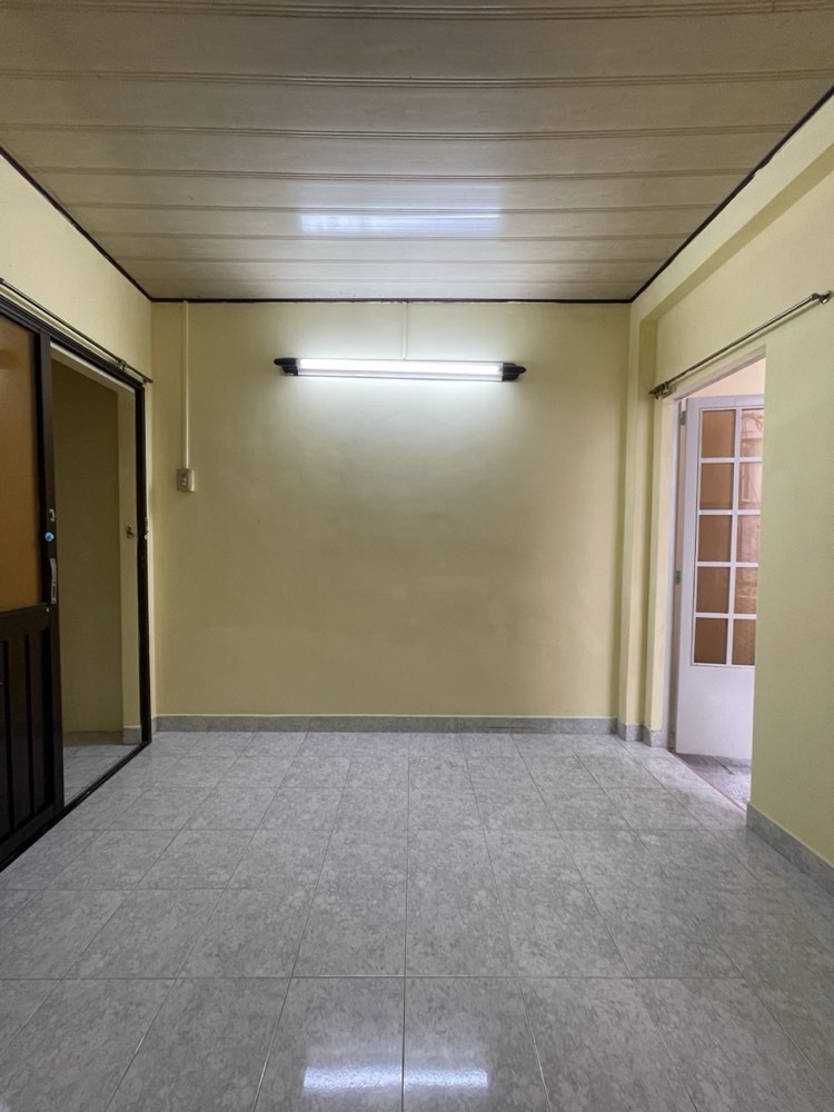 Bán nhà hẻm 22 Nguyễn Thới Trung, Quận 5 - ảnh 4