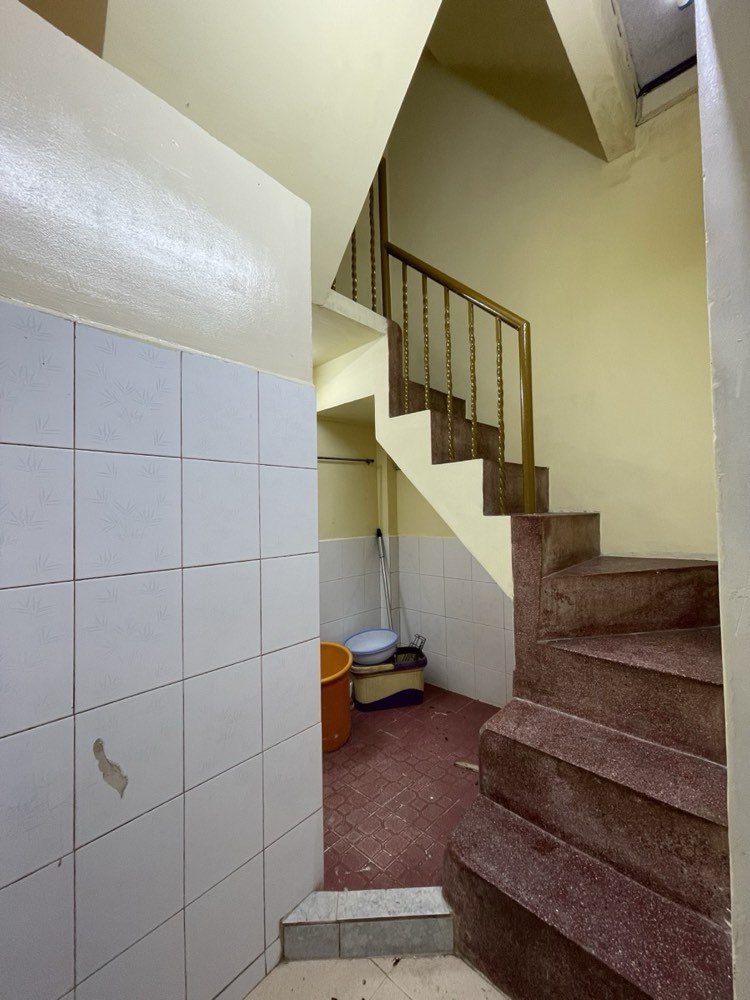 Bán nhà hẻm 22 Nguyễn Thới Trung, Quận 5