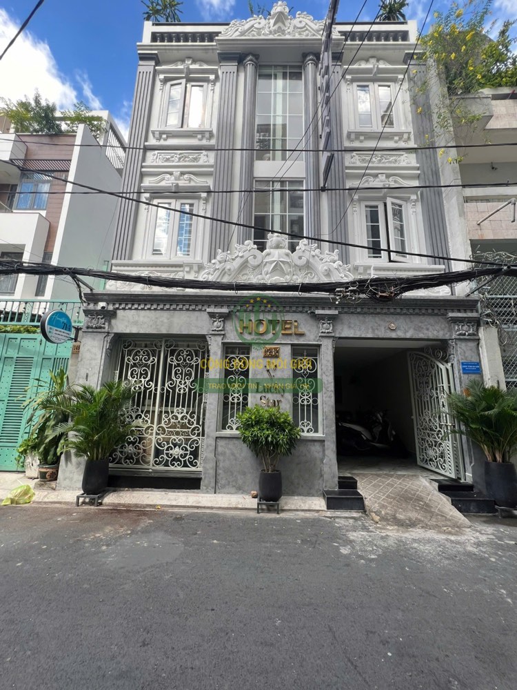 Bán nhà hẻm 149 Lê Thị Riêng, Quận 1