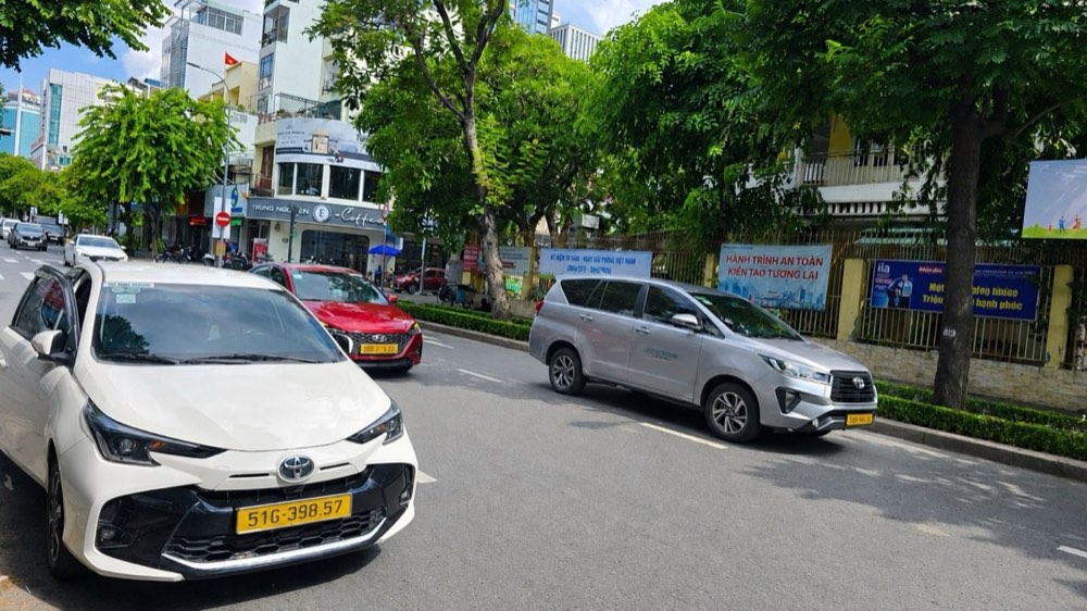 Bán nhà hẻm 52 Đinh Tiên Hoàng, Quận 1 - ảnh 1