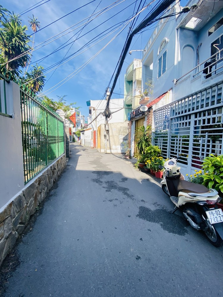 Bán nhà mặt tiền Đường Số 2, Gò Vấp