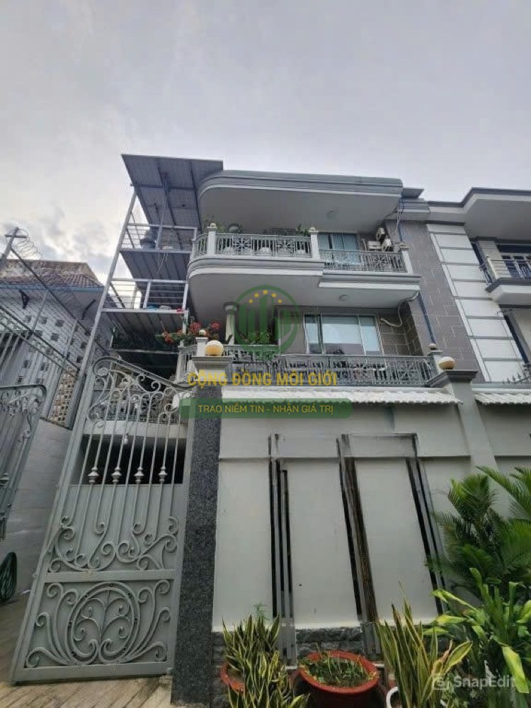 Bán nhà hẻm 202 Nguyễn Xí, Bình Thạnh