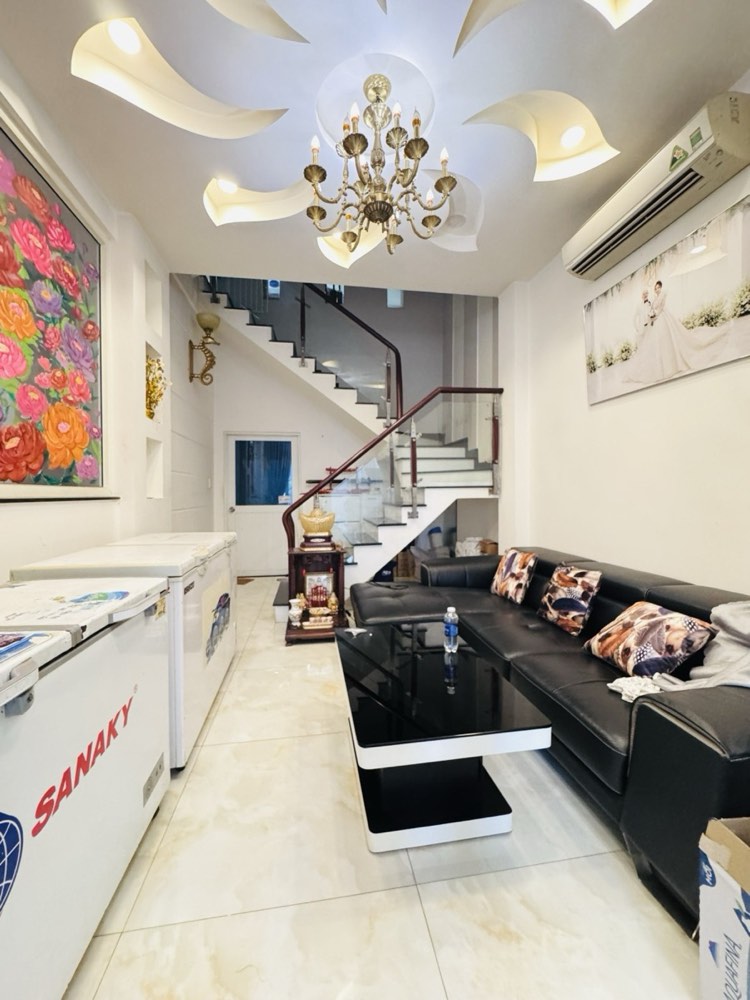 Bán nhà hẻm 554 Phạm Văn Đồng, Bình Thạnh - ảnh 2