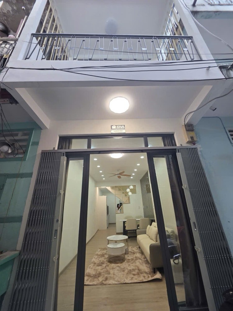 Bán nhà hẻm 371 Nguyễn Duy Dương, Quận 10