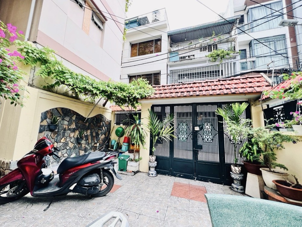 Bán biệt thự hẻm 486 Phan Xích Long, Phú Nhuận - ảnh 2