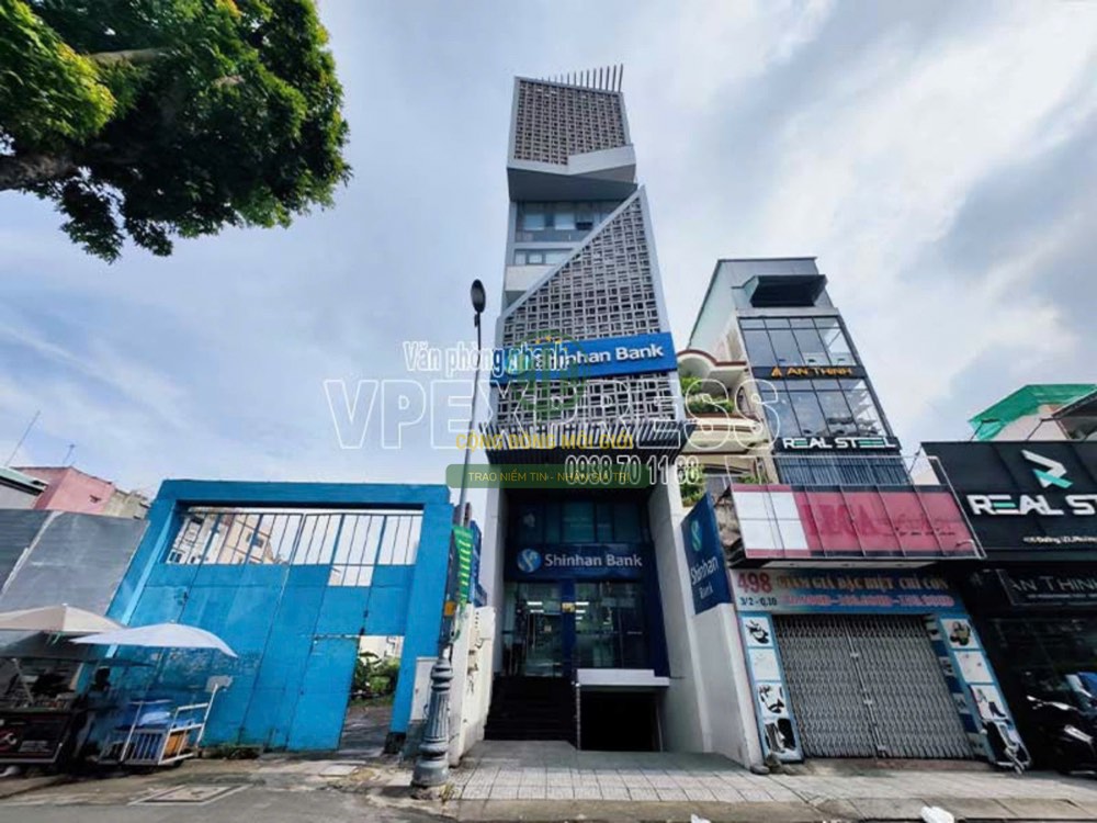 Bán nhà mặt tiền 500 Đường 3 Tháng 2, Quận 10