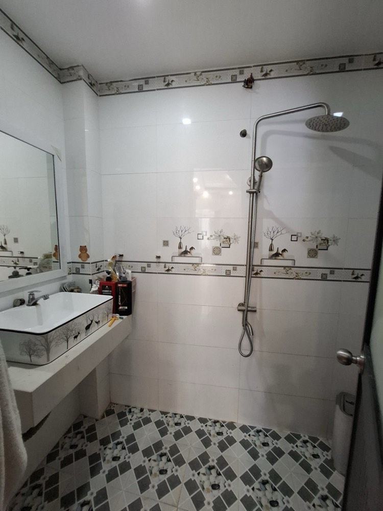 Bán nhà hẻm đường Cách Mạng Tháng Tám, Quận 10 - ảnh 3