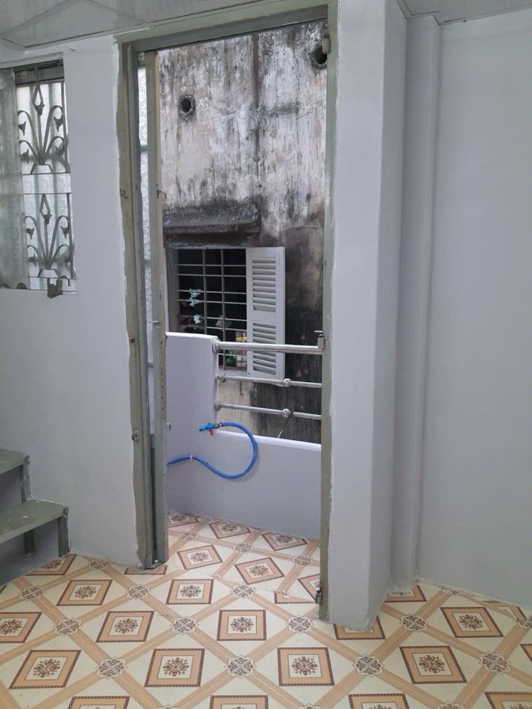 Bán nhà hẻm 33 Nguyễn Công Hoàn, Phú Nhuận - ảnh chính