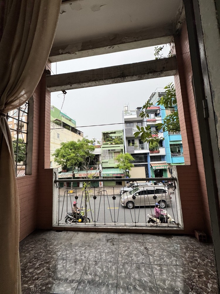 Bán nhà mặt tiền Huỳnh Mẫn Đạt, Quận 5