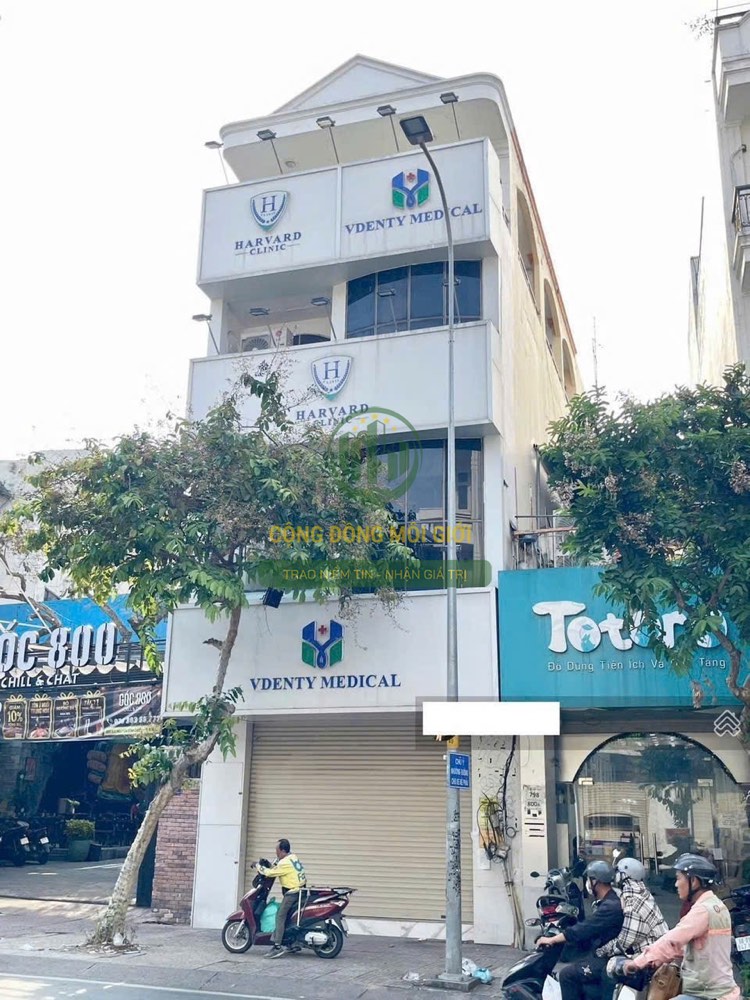 Bán nhà mặt tiền 800 Nguyễn Đình Chiểu, Quận 3