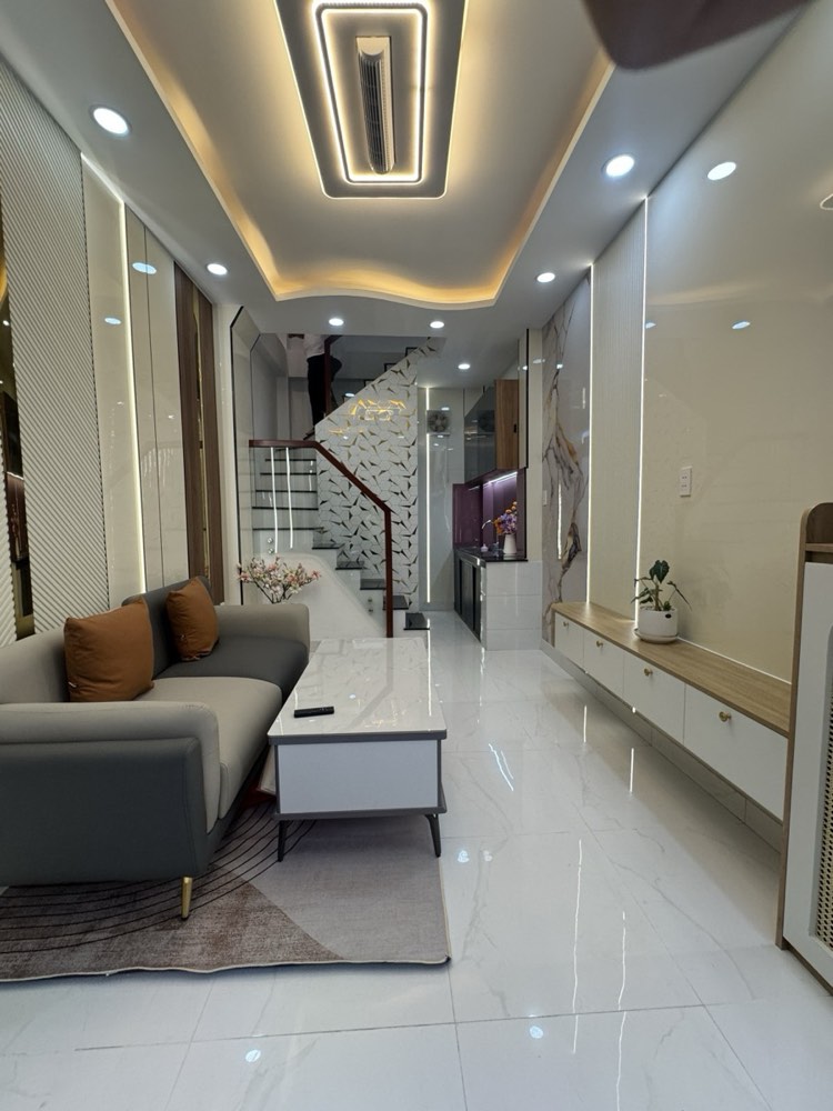 Bán nhà hẻm 648 Cách Mạng Tháng Tám, Quận 3 - ảnh 4