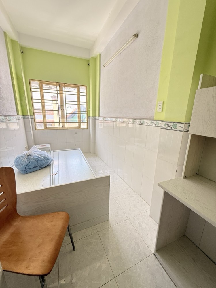 Bán nhà hẻm 390 Nguyễn Đình Chiểu, Quận 3 - ảnh 2