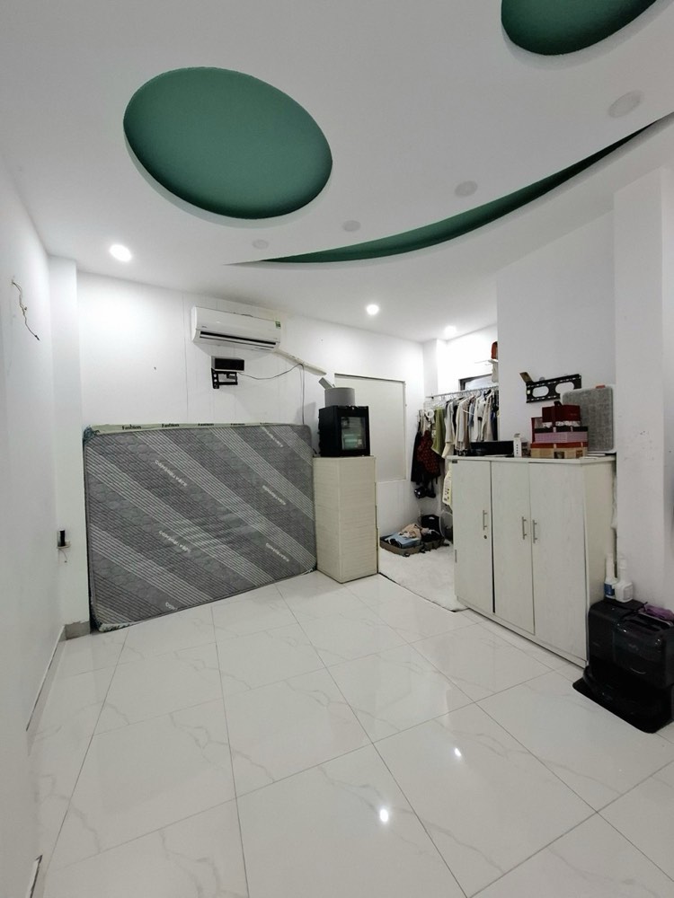 Bán nhà hẻm đường Cách Mạng Tháng Tám, Quận 10 - ảnh 8