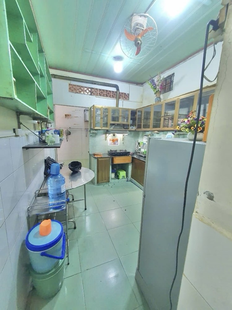 Bán nhà hẻm 341 Nguyễn Trãi, Quận 1 - ảnh 2
