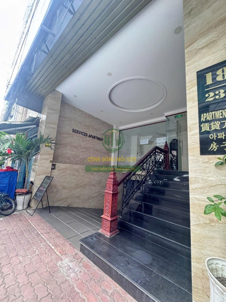 Bán nhà 18A/23-25 Nguyễn Thị Minh Khai, Quận 1