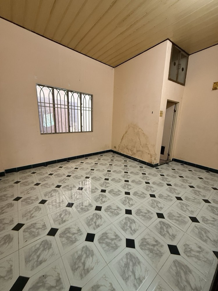 Bán nhà hẻm 305 Trần Phú, Quận 5 - ảnh 1