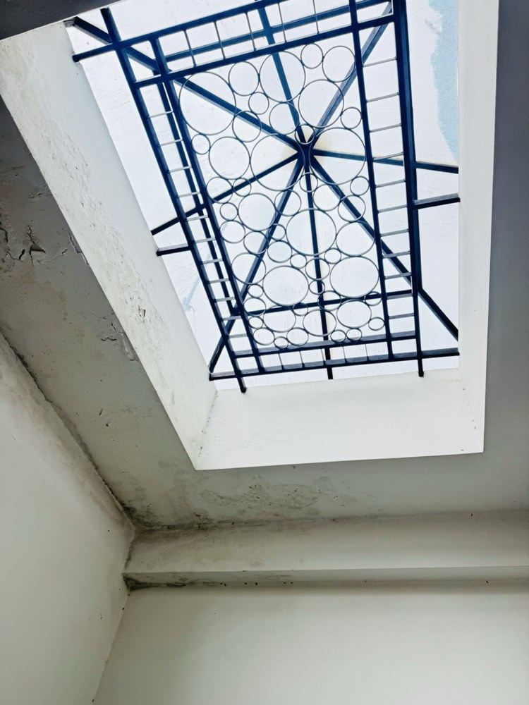 Bán nhà hẻm 69 Đề Thám, Quận 1 - ảnh 2